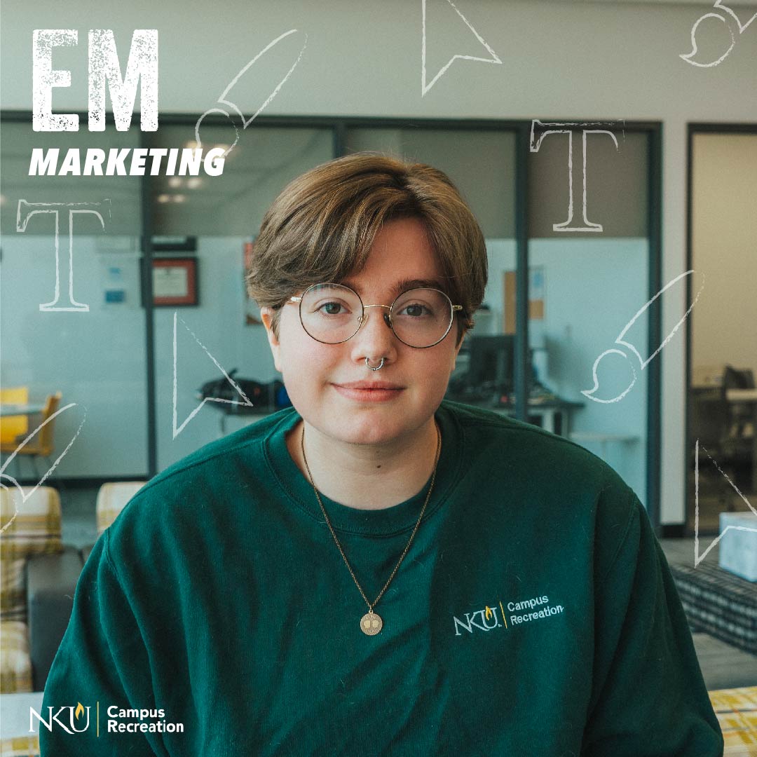 nku_camprec's tweet photo. Meet Em! Em is a senior majoring in visual communication design and has been employed at the Rec Center for three years. Their favorite part about working at the Rec Center is the amazing friends and experiences they have made along the way.
#NKURec #CRC #NKU #Studenthighlights https://t.co/2UshardEKi