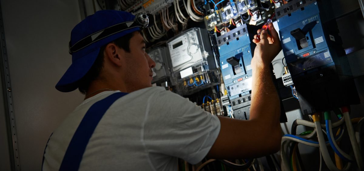 EastEndIns's tweet image. Equipment breakdown coverage plan covers the cost of repairs for certain systems in your home. Read an in-depth analysis of the benefits of equipment breakdown coverage here:

ow.ly/rFU550JQo9E

#EastEndInsuranceAgency #EquipmentBreakdownCoverage #HomeInsurance