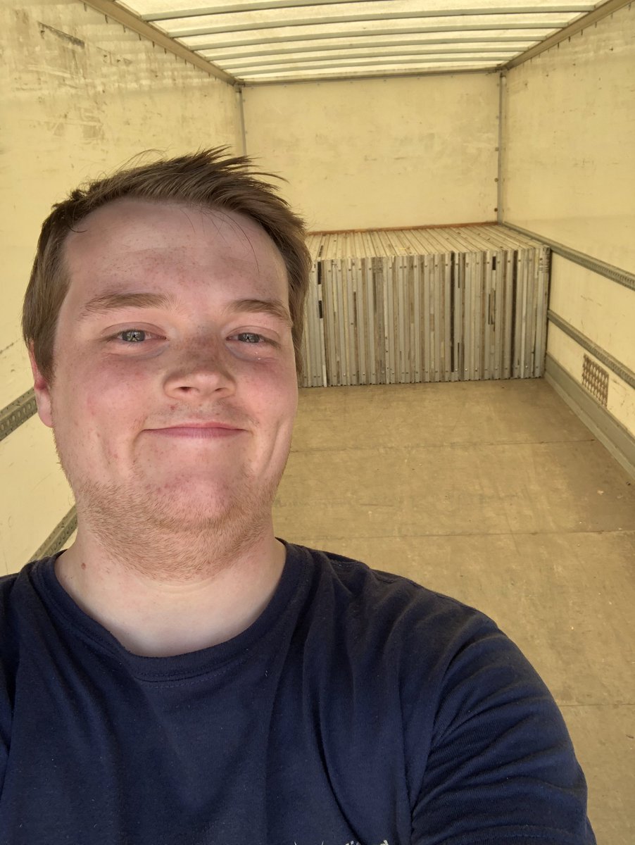 ReubenTheGuy's tweet photo. Sooo… been packing a 18t lorry in 30 degree Celsius (86 Fahrenheit) heat… gotta love the entertainment industry. https://t.co/CQ62CAAHb8