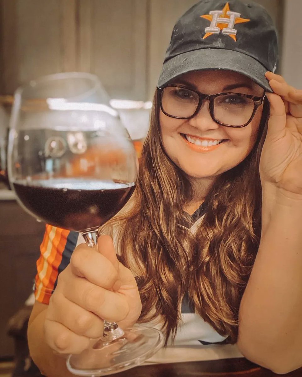 RÖD Wine tweet media
