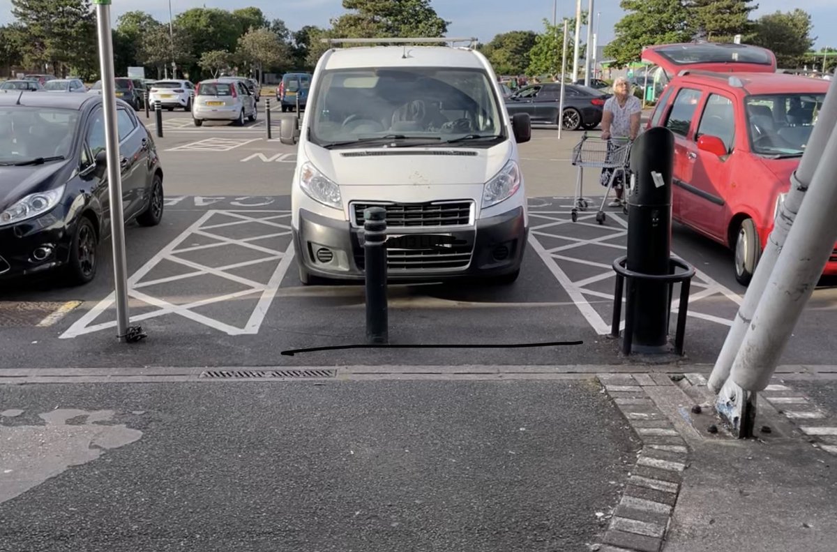 PhillDrew's tweet photo. @AsdaServiceTeam Visited again today… still no improvement, if anything it is worse! Who supervises your car parks? https://t.co/ghf9SeYEX1