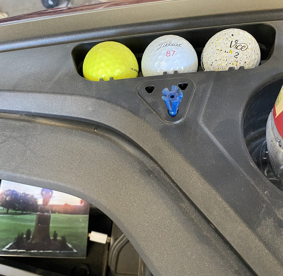 JoshACrowe's tweet photo. Been to @vachegrassegolf lately @coachneighbors? I found one of your “strategically placed” balls today on my “lunch” break! https://t.co/L4x2MD8Odu