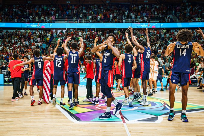 IsolationNBA's tweet photo. Recién estuve revisando el programa que propone USA Basketball para categorías formativas y hay algunas cosas que no conocía. Quizás ustedes sí (o no).

Abro hilo con lo que me llamó la atención. https://t.co/hvvUvyHDs3