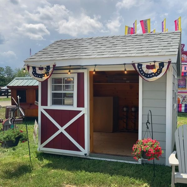 Thisnthatamish's tweet photo. 🍧🍭🍿 We will be at the 2022 Fauquier Fair this week in a vendor space! Make sure to stop by to participate in our raffle for a surprise gift! We can't wait to see you there! https://t.co/gqaM1RO96W https://t.co/ilqQjE69oG
