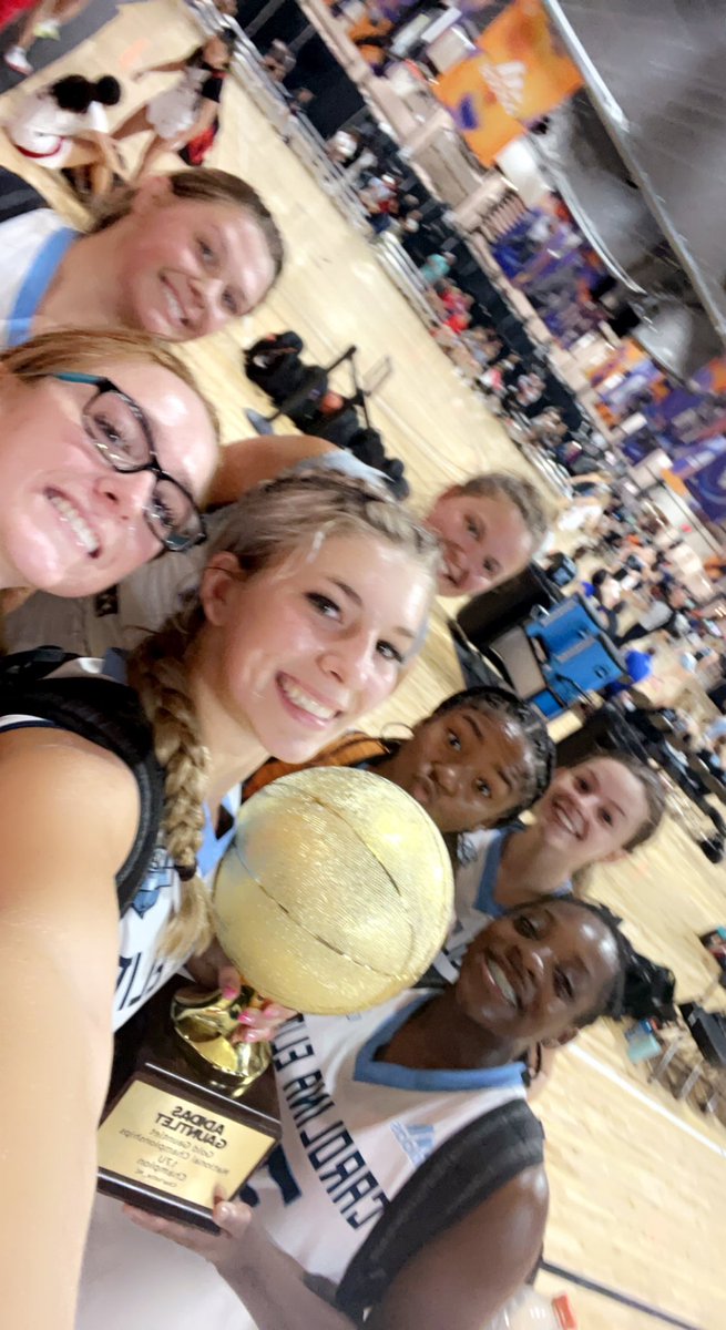 Laney Scoggins tweet media