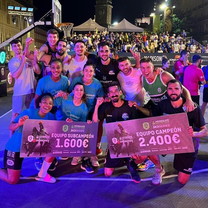 BeGoat_Team's tweet photo. ยฟLa mejor semana del mundo? La mejor semana del mundo
๐ Womenโs series (๐ @HelenaOma)
๐ @3x3series ZARAGOZA ๐น
๐ฅ @3x3series ZARAGOZA ๐บ
๐ Nations League ๐ช๐บ U23 (Isaac Mayo)
#FromCommunityToCommunity https://t.co/0aSPC25r7e