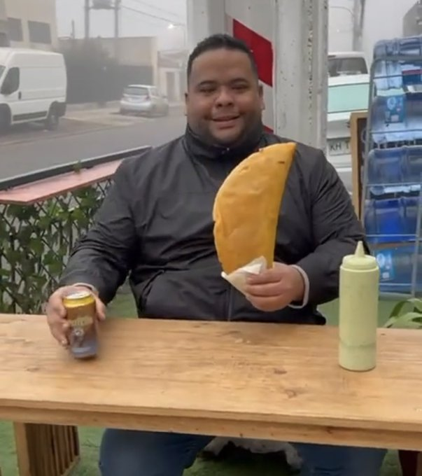 El dinero no da la felicidad

Yo con plata: