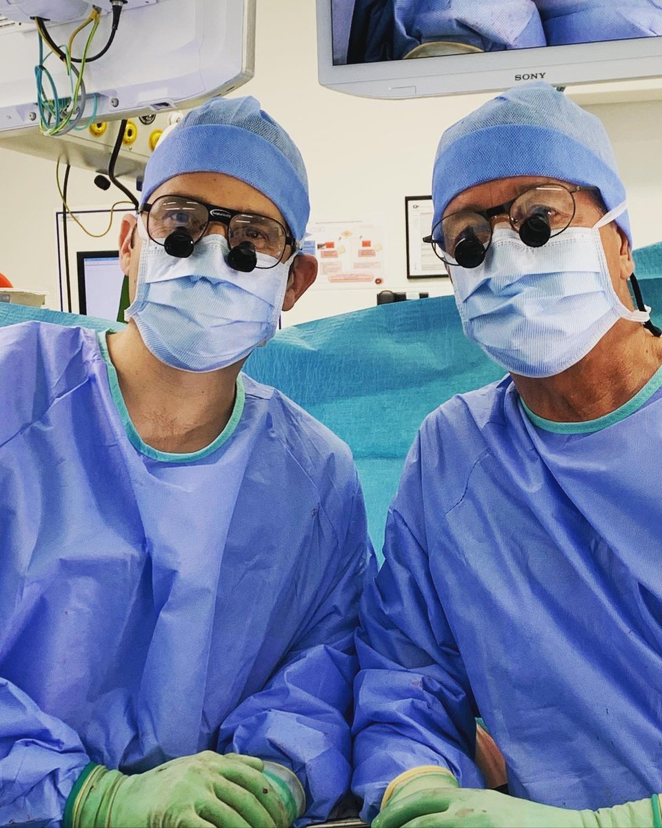 VisceralChuv's tweet photo. Congratulations to Dr. PD-MER Didier Roulin for his ISFM Visceral Surgery Title! A well earned title! A sneak peek from the OR with @ProfDemartines  #hepatobiliarysurgeons #isfm #chuv https://t.co/RpMDyInWID