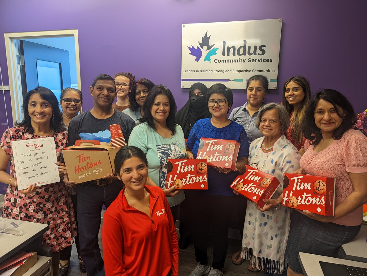 Indus_Helps's tweet photo. Last week @TimHortons selected Indus for their #TimsForGood campaign, an initiative that gives back to those that give back to their community. Thank you to the Tim Horton's team for recognizing the work we do, and for the delicious sweets!
#IndusHelps #Community https://t.co/rhbZBuuV43