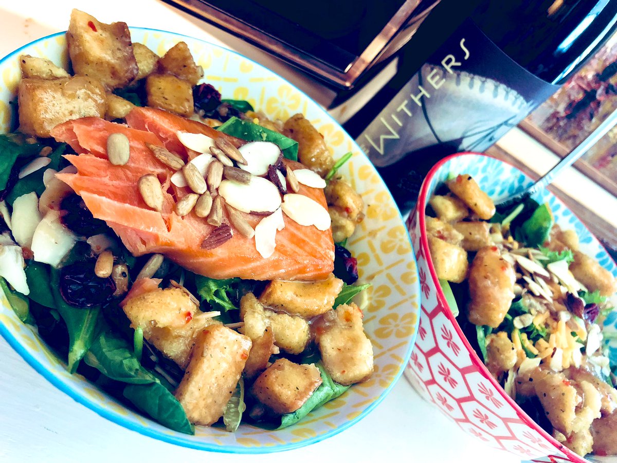 Leigh Tobes tweet media