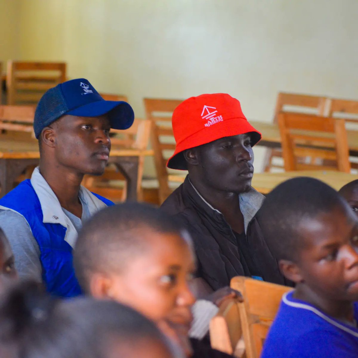 earthuprisingSo's tweet photo. Environmental School Tour
Last Friday, our team was able to visit an Orphanage and mentor, pass climate and donate Food, sanitary, clothes, biro pens.
#EnviromentalSchoolTour
#ClimateEduction
@AlexandriaV2005 https://t.co/G0Hv1JbcnF