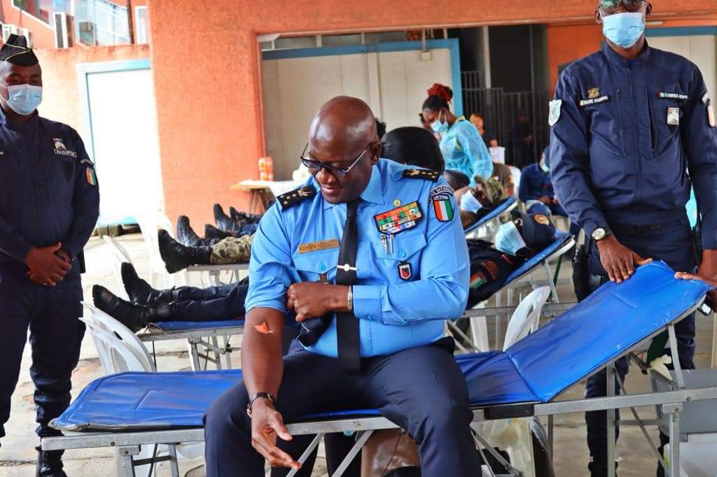 Police Nationale 🇨🇮 tweet media