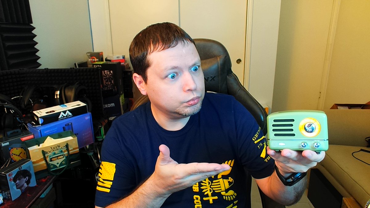 NicoKnowsTech's tweet photo. MUZEN OTR Metal Portable FM Radio Bluetooth Speaker ~ Muzen Speaker Revi... https://t.co/OqtogbcLdL via @YouTube https://t.co/YgMQlTLJNR