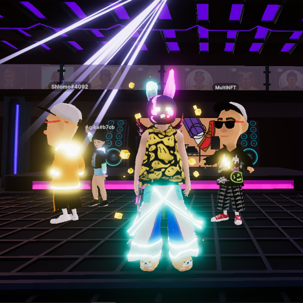 APastaaa's tweet image. Chilling &amp;amp; Vibing With The Two MultiHeads &amp;amp; Music At the RageClub (-70,82) @decentraland 
@multinft @Agika5585 @Cheatrone85 @Pam_DCL 

Join Is For Some Chill Music!! 🎶
Tueday Night Moove The Groove !! 🕺

#decentralan #rageclub #multinft #music #party #vibe