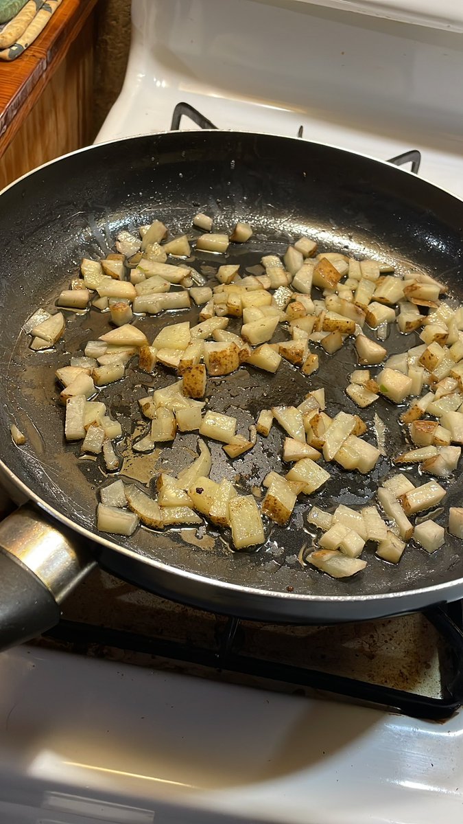 i'm making potato fried rice :]