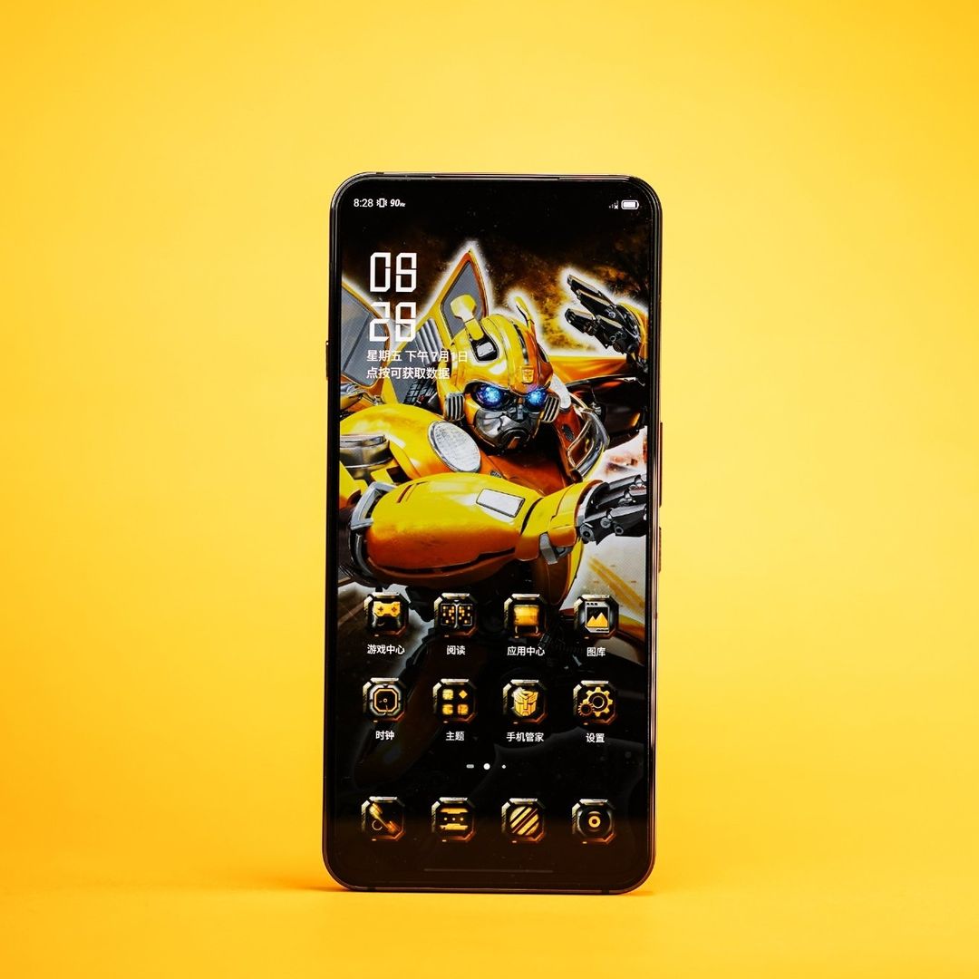 Techarea_in's tweet photo. Red Magic 7s Pro Transformed Golden Steel Hornet Limited Edition
16GB RAM + 512GB Storage - ¥ 6,499(₹76,864)
.
.
.
.
.
#RedMagic7S #RedMagic #RedMagic7SPro #trending #tech #redmagic7 #redmagic7pro #snapdragon8plusgen1 #nubiaredmagic #gadgets #gamingphone #gaming #bumblebee https://t.co/F7P9uGNsp4