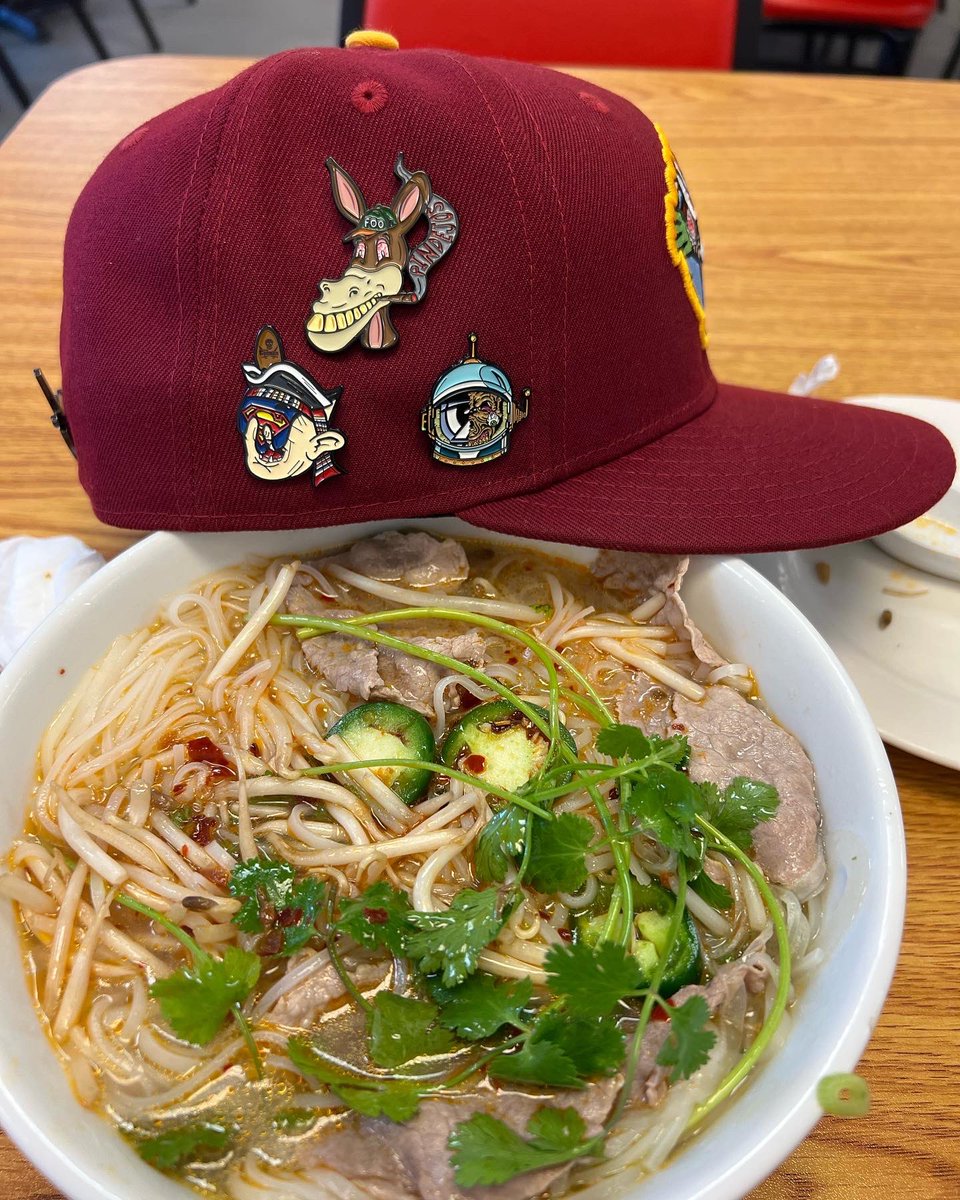 Catoishere's tweet photo. Might as well smile in what is front you because you are not in control, He is! So since I am having rough day, I will eat some pho! π
Letβs get it @PINdejos1
π§’ @thecapologists
π @babybrimz @DyeMasterDiscs @RahnniFitteds @BrimBenders @umbrellaheights
#stopncap #definemo https://t.co/WFOTDqzjyg