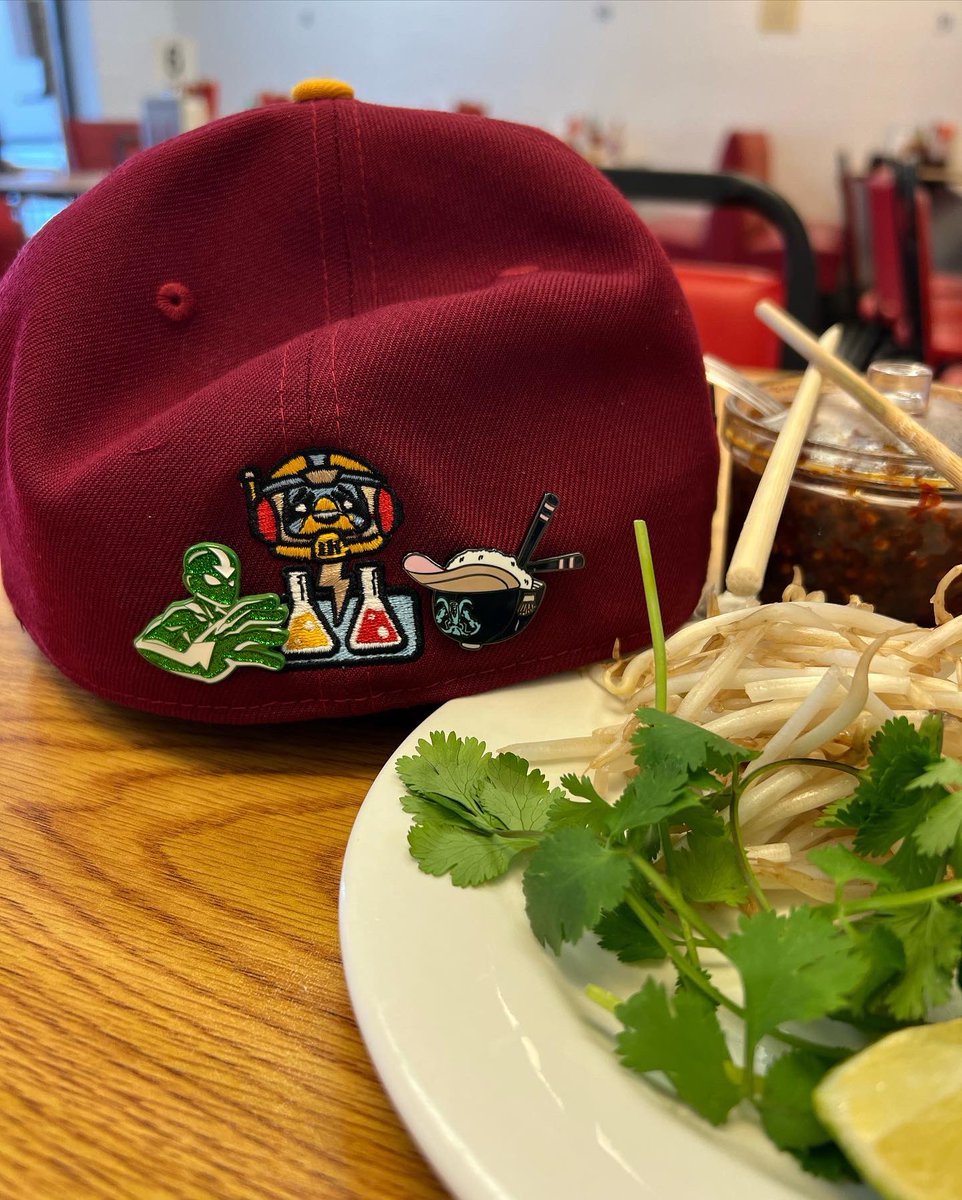 Catoishere's tweet photo. Might as well smile in what is front you because you are not in control, He is! So since I am having rough day, I will eat some pho! π
Letβs get it @PINdejos1
π§’ @thecapologists
π @babybrimz @DyeMasterDiscs @RahnniFitteds @BrimBenders @umbrellaheights
#stopncap #definemo https://t.co/WFOTDqzjyg