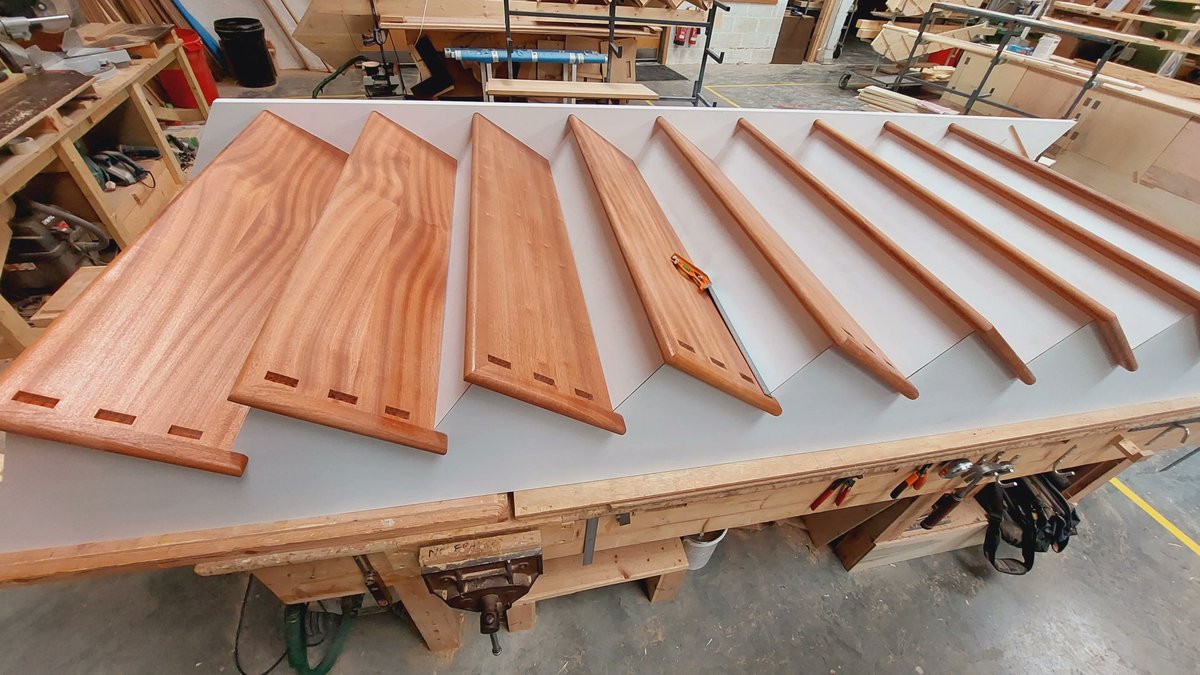 multi_turn's tweet photo. A cut string staircase with sapele treads coming through the warehouse today. These will be complemented with a flowing continuous handrail. stay tuned to see the stunning finished results 👀Sapele
#MultiTurn #TimberStairs #Construction #InteriorDesign #Staircase https://t.co/Ag6iReNaZ2