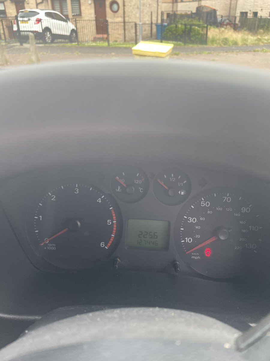 glasgowjoinery's tweet photo. We have got a new van so now selling our old van give us a message if you are interested great work horse 10months MOT lots of work been done https://t.co/iuGPKizkJM