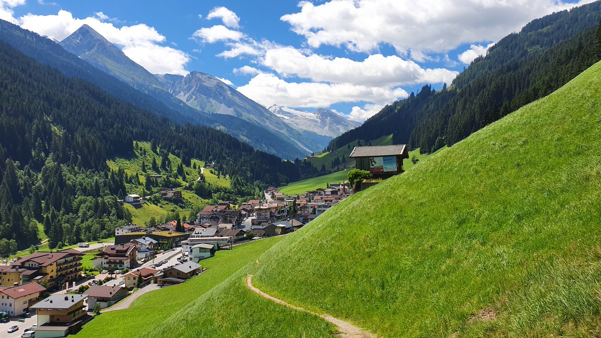 GerritvdLinde's tweet image. Vanuit #Stumm in het #Zillertal richting #Tuxertal voor een wandeling rondom #Vorderlansbach en #Tux #stummimzillertal (2/2)