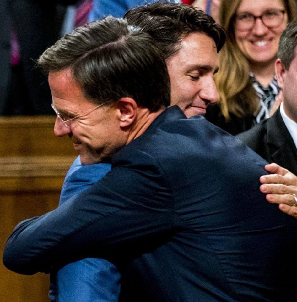 FXaPv29XEAADE8a?format=jpg&name=medium