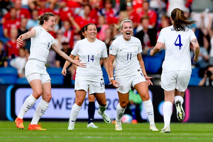 MailSport's tweet photo. HALF TIME

🏴󠁧󠁢󠁥󠁮󠁧󠁿 England 6-0 Norway 🇳🇴

The Lionesses are on fire!
https://t.co/jdjZMA2fjl #WEURO2022 https://t.co/NaCvCmCtrO
