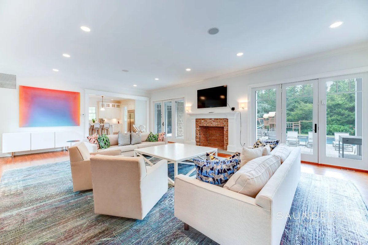 BruehlEd's tweet photo. Enjoy luxurious living and all the amenities one could wish for at 197 Skimhampton Road, East Hampton.

EXCLUSIVE $6,990,000

#hamptons #hamptonsrealestate #197skimhamptonroad #amagansett #easthampton #luxury #luxuryliving https://t.co/m282pDs1t8