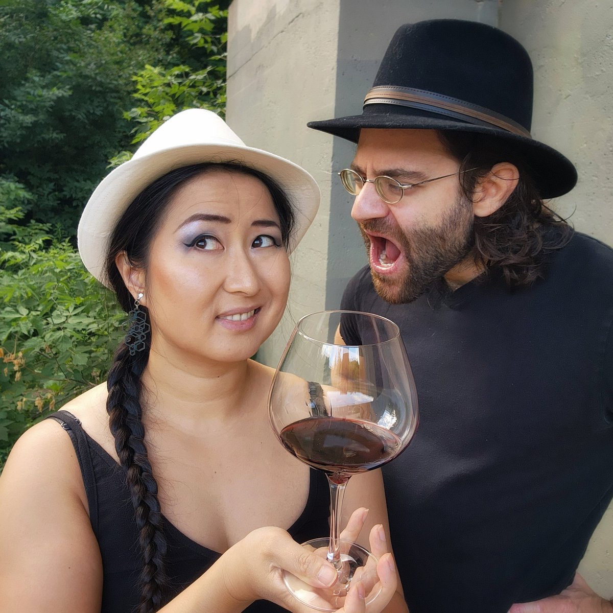 9ouncesplease's tweet photo. Ladies in wine, does this happen to you?

Before I blogged about 🍷 I did a lot in the geek community, games, comics, you name it!

Unsurprisingly, mansplainy stuff happens there too.

Catch our #FringeTO play #NotAllFedoras at @crowstheatre til Sunday!

https://t.co/WoRVdj7Qco https://t.co/VnK0KZc6RO