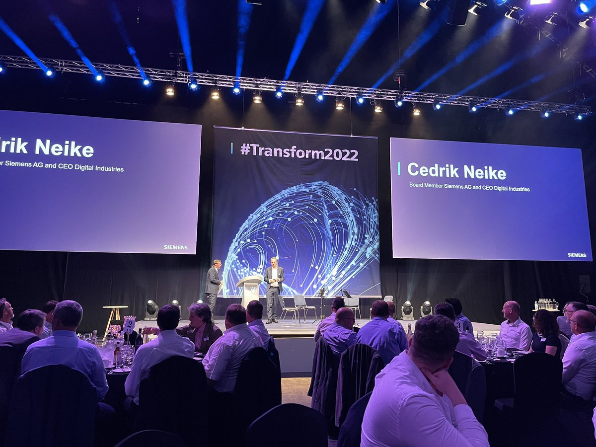 Great to see @NeikeCedrik and @BrianHolliday01 on the @SiemensUKNews #Transform22 stage talking about competitiveness, productivity and sustainability #teamsiemens