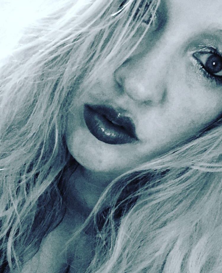 Poppy on Twitter: 