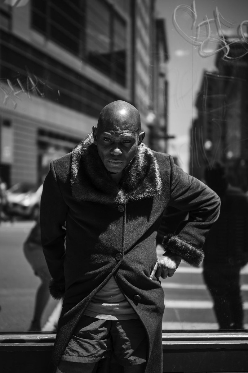 andrewrmyers1's tweet photo. Man in the Fur Coat. Boston 2022
.
.
Copyright Andrew Myers

#leica #streetphotography #lensculture #bnwphotography https://t.co/q2kFT794fx