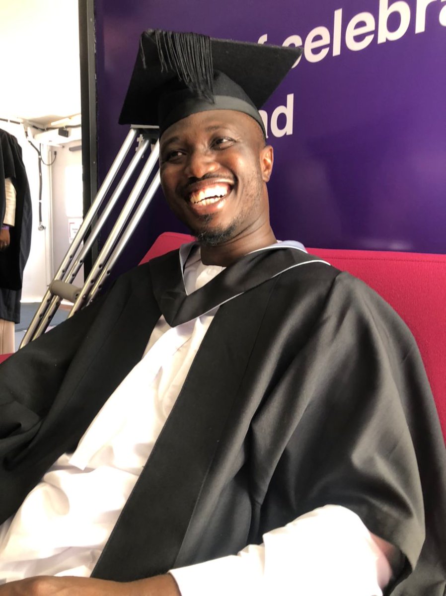 Ladirich1's tweet photo. It has been a really beautiful day. #uclgrad #UCL #UCLGraduates #uclddi https://t.co/L69ABF21dx