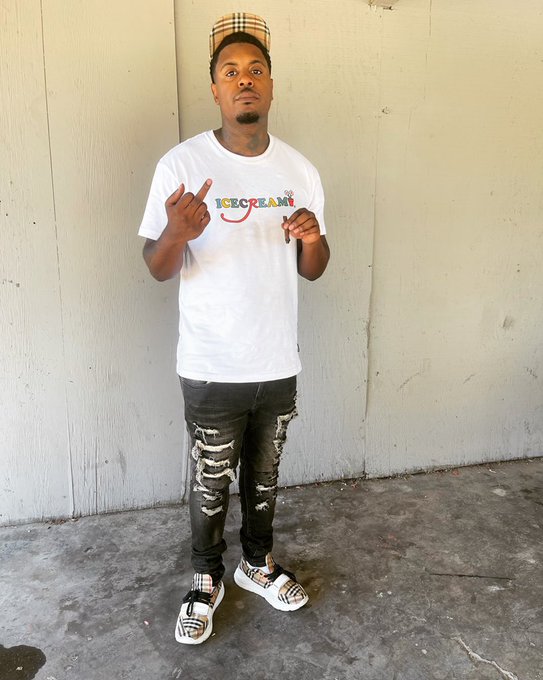 Louie! https://t.co/YqfZPSCpxu<a href="/tag/weknowthetruth"class="tags"><span>#weknowthetruth</span></a><a href="/tag/riptheruler"class="tags"><span>#riptheruler</span></a>