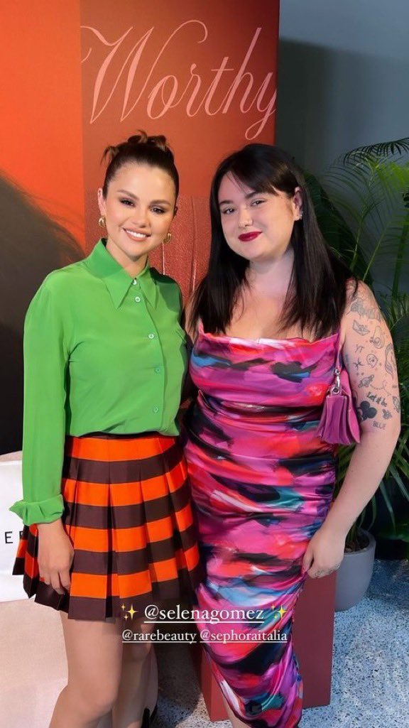 Selena Gomez News on Twitter: "Selena Gomez with influencers at the