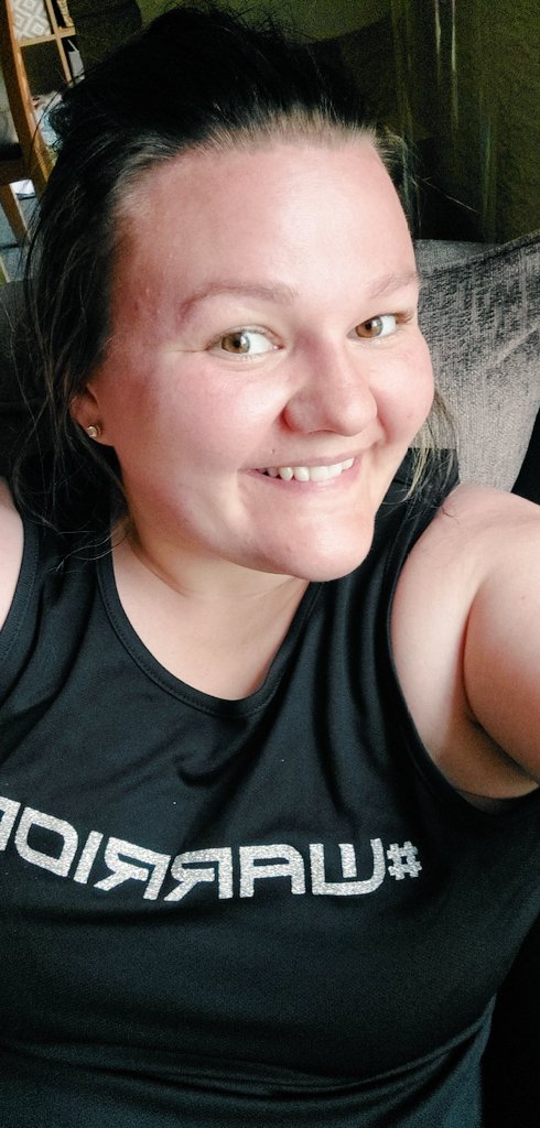 No excuses 🥵🙌 .. tonight I was joined at my gym class by the legend <a href="/strutinUK/">Jeanna</a>, who absolutely smashed her first #warriors class 🔥👌 but we missed <a href="/heather_lou23/">Heather Callaghan</a> .. so glad you have both taken the plunge!! 😘💪