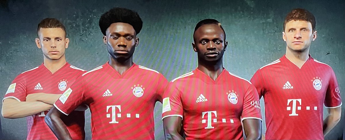 CKloppinho's tweet photo. Das @UEFAcom_de #TOTY ist bekannt gegeben. Und was soll ich sagen die #FIFA und @FCBayern Fans dürfen sich freuen! 👀⚡️Mit: #Neuer #Davies #Hernandez #Upamecano #Mazraoui #Gnabry #Müller #Kimmich #Sané #Mané und @KMbappe sind gleich 10 von 11 möglichen, FCB Spieler vertreten 🔴⚪️ https://t.co/vwKnTcqf3U