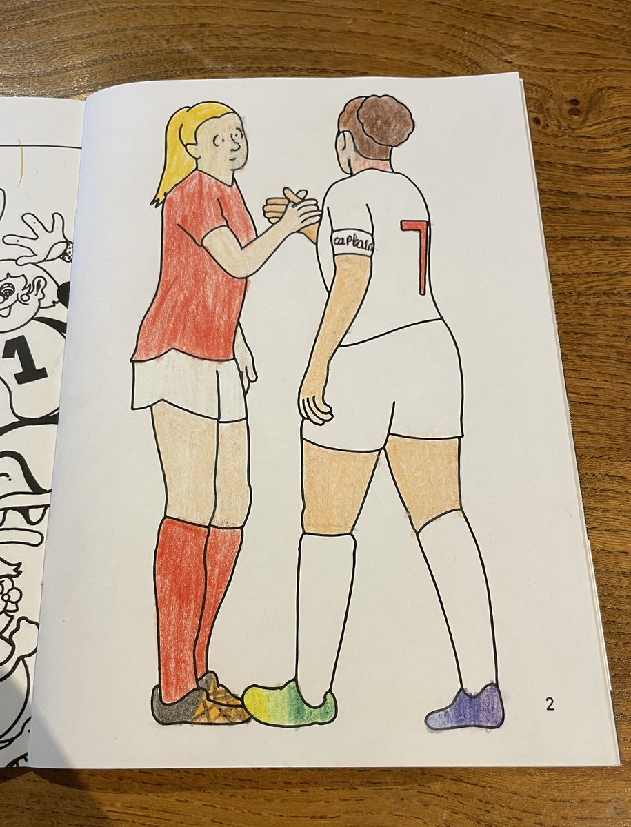 🏴󠁧󠁢󠁥󠁮󠁧󠁿 🇦🇹 <a href="/lottewubbenmoy/">Lotte</a> my 12 year olds picture from the opening game, we hope you get over COVID soon. Hope your enjoying tonight’s game! #OurEurosYourColours