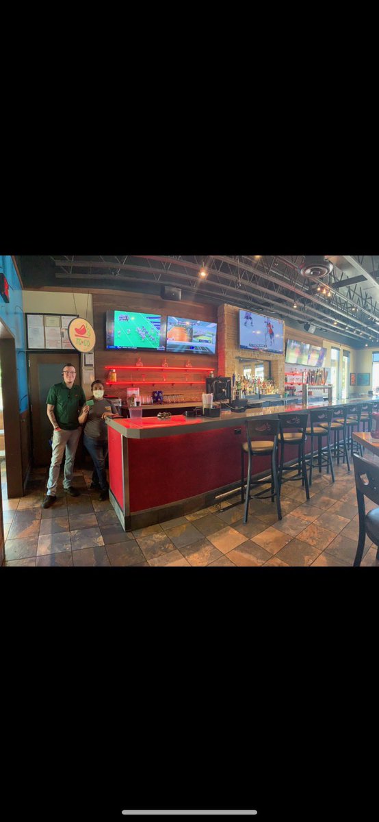 BamBamKota25's tweet photo. Alma Rocking it Getting a Green card way too be accountable 👏🏼👏🏼👏🏼  #TeamSantaFe #chilislove  @JBarraza6 @Robcinsf @AdventuresByDre @tjposthuma https://t.co/Q5Xum9gyHp