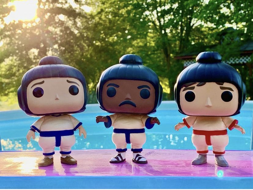 MrzPop1980's tweet photo. It’s #beachday for the @funko Twitter #funkophotoadaychallenge Day 1, July 2022!!  @theofficetv is my favorite show in world! @johnkrasinski @edhelms #beachgames is a fantastic episode! #sumosuit #sumowrestling #FOTW #fanaticoftheweek https://t.co/Cj5IBxLd1h