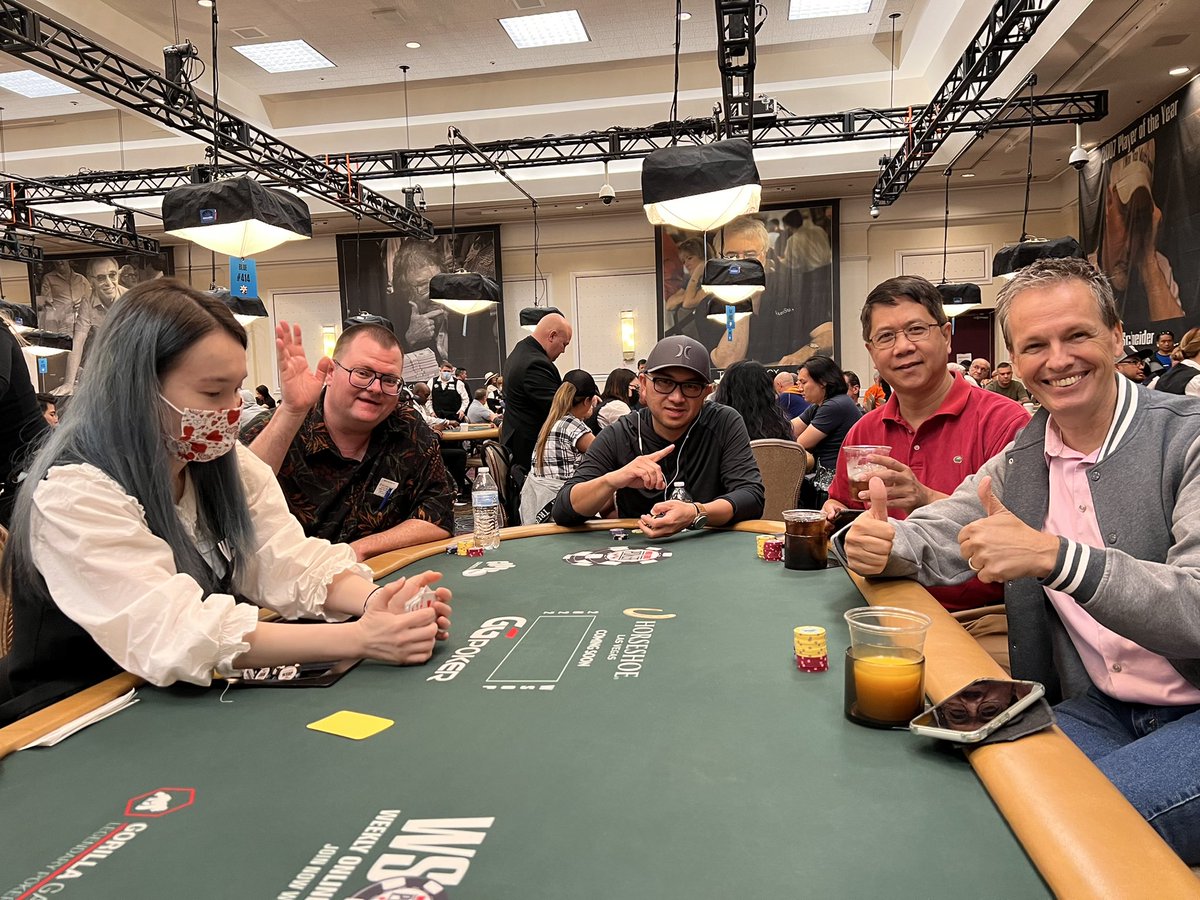 obrientweet's tweet photo. I got the unicorn of all poker tables. Couldn’t wait for the break and had to dash to the bathroom. Came back and these guys all had stalled so that I didn’t miss hand 🥰. @WSOP https://t.co/gJs24jHLan
