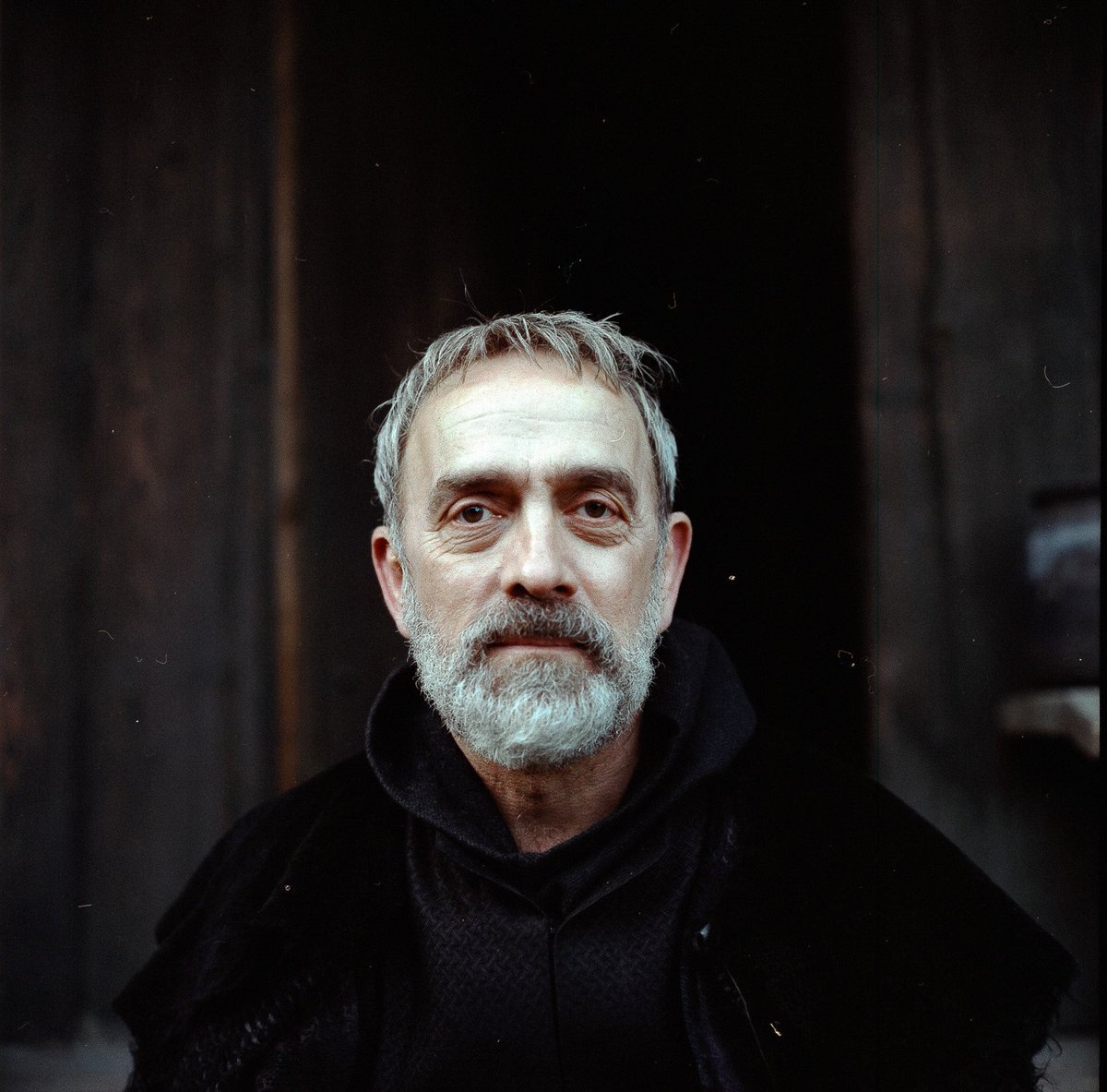 James Northcote (@northcotejames) on Twitter photo Dark Lord Aethelhelm the peerless <a href="/Grumbletwat/">With Adrian Schiller 🇺🇦</a> and the last <a href="/TheLastKingdom/">The Last Kingdom</a> character you’d want to face in a leadership contest #rolleiflex #portra400 #push1 Dark Lord Aethelhelm the peerless <a href="/Grumbletwat/">With Adrian Schiller 🇺🇦</a> and the last <a href="/TheLastKingdom/">The Last Kingdom</a> character you’d want to face in a leadership contest #rolleiflex #portra400 #push1