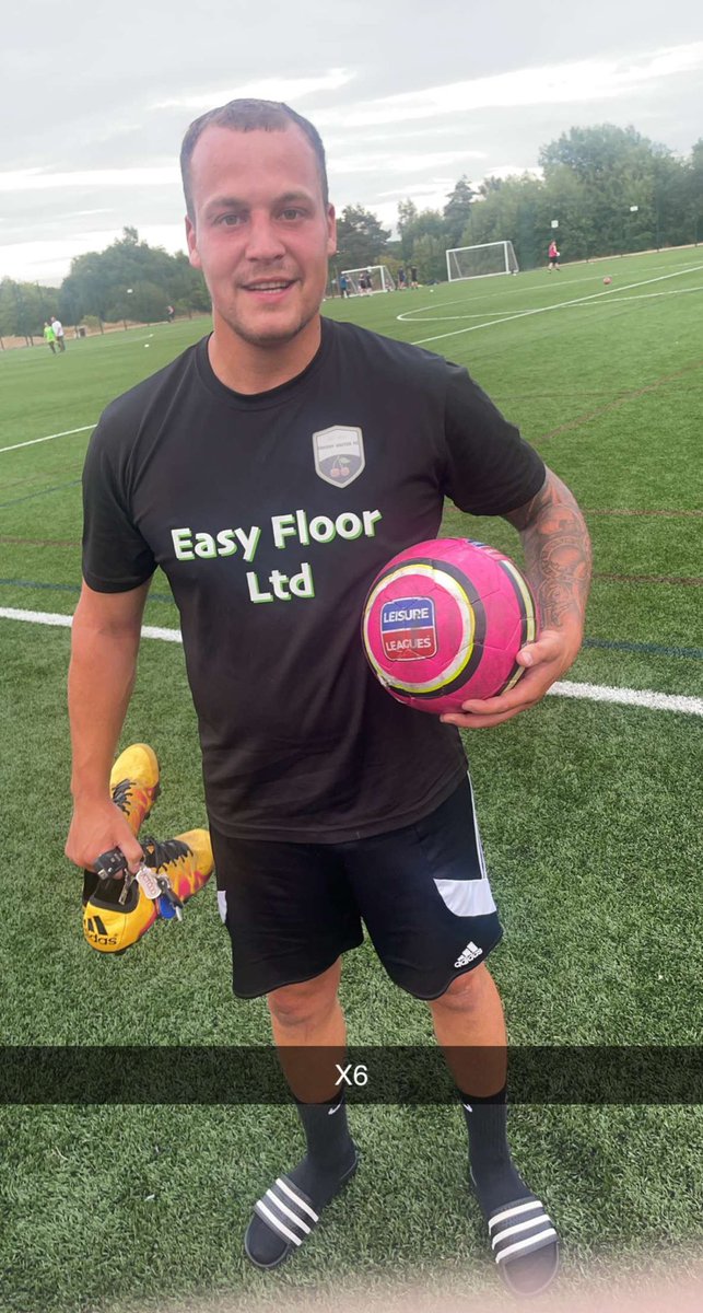 It was a warm one tonight but that didn’t stop the boys from another emphatic performance, seeing the boys win 18-0!

Goals scorers <a href="/willows123/">Callum Dye</a> 5
@mclarke0129 3
<a href="/jaackw9/">Jack Wilkinson</a> 4                                                               <a href="/Joord_LFC/">Jord Curtis</a>  6