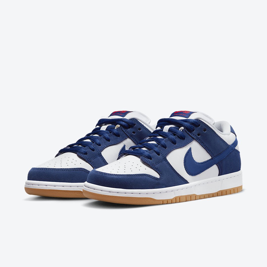 nicekicks's tweet photo. Nike SB Dunk Low “Los Angeles Dodgers” 🌴 https://t.co/lPcXJ0ufQJ