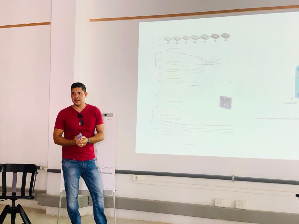 addimensional's tweet photo. Hoy desde @HabanaEspacios compartimos con estudiantes del @ISDI_edu sobre el papel protagónico del Diseñador Industrial en la nueva revolución de fabricación y el universo de posibilidades alcanzables mediante el diseño para manufactura aditiva y la fabricación aditiva. https://t.co/P6NiRAZ54x