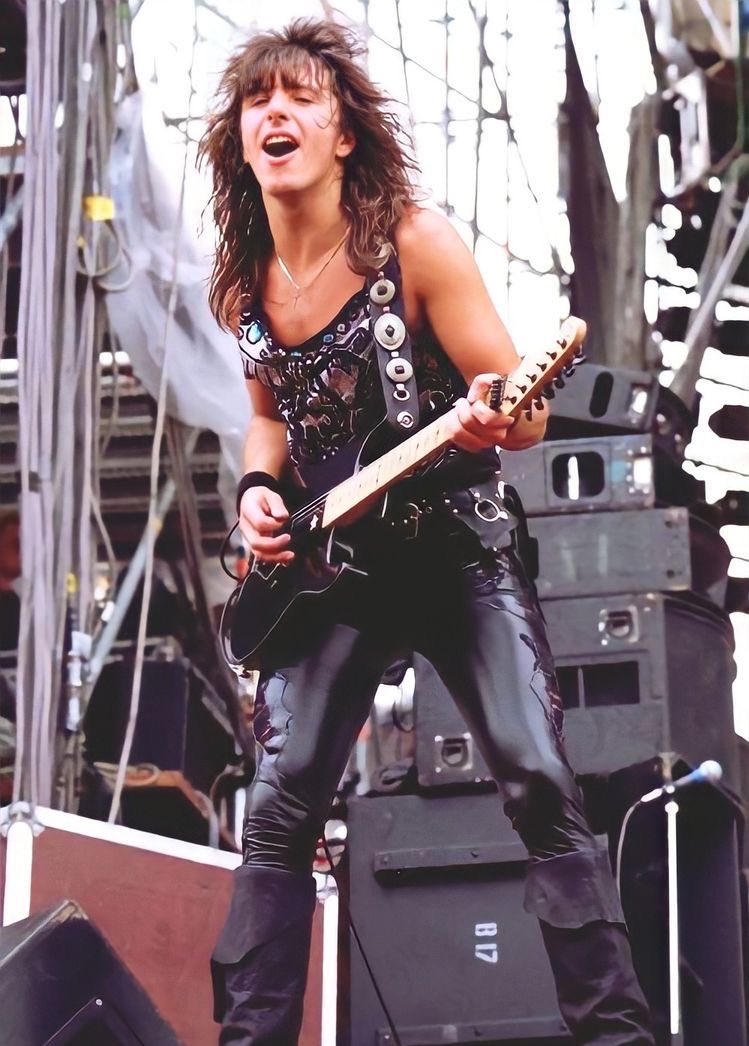 BonJovi's tweet photo. Happy Birthday Richie! https://t.co/ZFERE6TElp