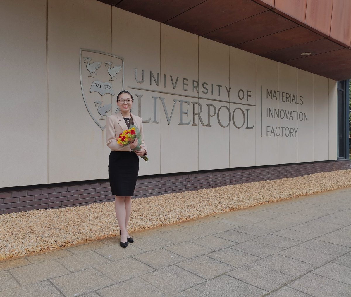 #PhDone. I passed my viva today! Thank <a href="/TomOMcDonald/">Tom McDonald</a> <a href="/jona_a_foster/">Jona-Foster</a> for the organization, fantastic discussion and suggestions! Thank <a href="/aicooper/">Andy Cooper</a> @m_a_little <a href="/nemoliverpool/">nemoliu</a> for their academic support. Sincere appreciation to all the group members <a href="/AICooperGroup/">A I Cooper group</a> for the kind help!