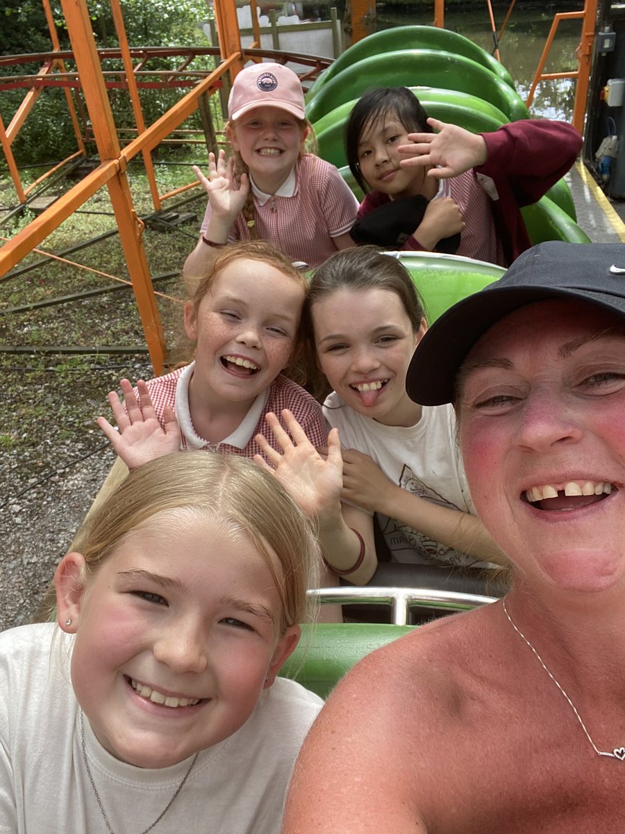 What a FUN Day we had at Gulliver’s world, big smiles on everyone, a day to remember <a href="/MabLanePri/">Mab Lane Primary Sch</a>