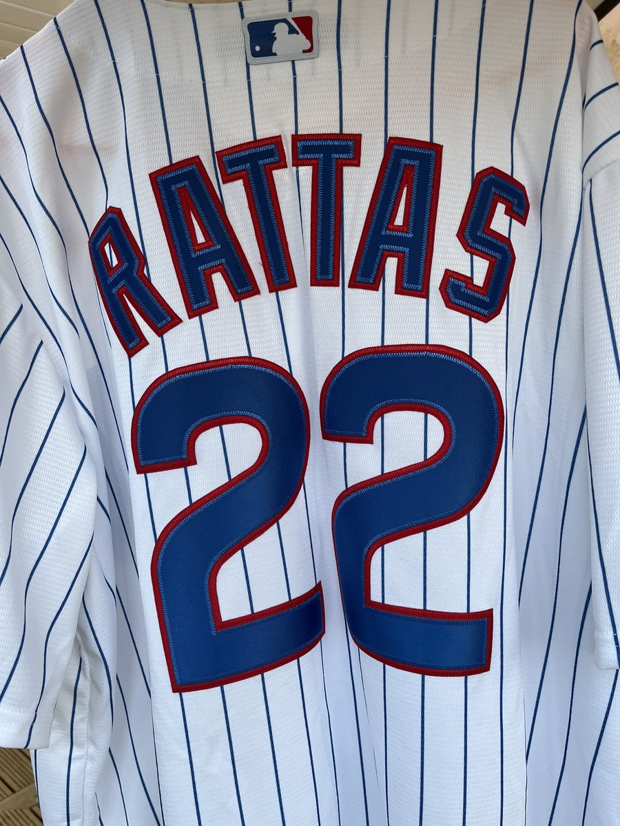 HilchyBoy's tweet photo. Filming sorted 🎥🤣 And @AmericanAir also sent over a new @Cubs jersey 👍🥳 Getting well excited now … better start packing 😝 #3sleepstillwrigley 🇬🇧⚾️🇺🇸 @ChicagoCubsUK @MLBUKCommunity @MLBEurope @GSE_Sports @mlhunter3 @AmericanFoxLCFC https://t.co/JYGJBuXyZs