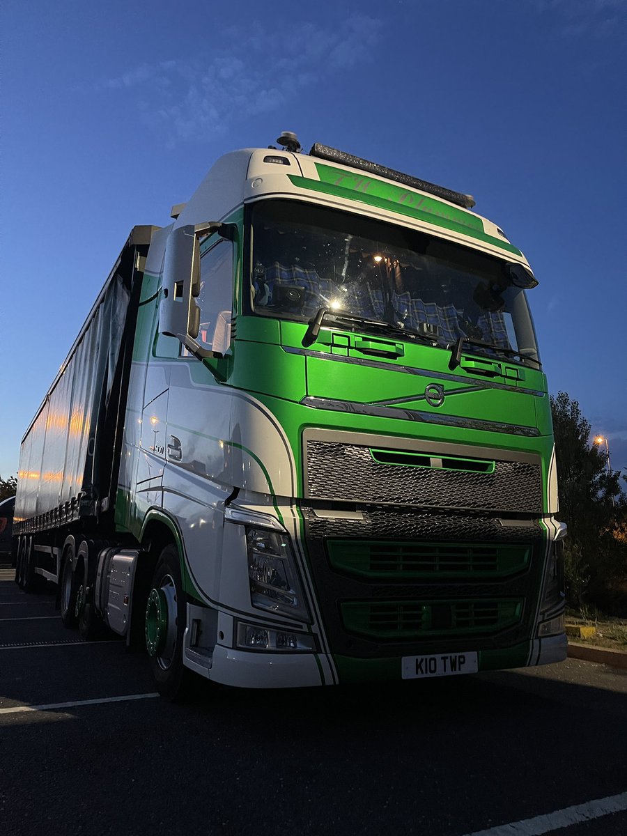 joshy145s's tweet image. Living that #sweatbox dream…. Could there be something coming from this in the coming weeks? 👀